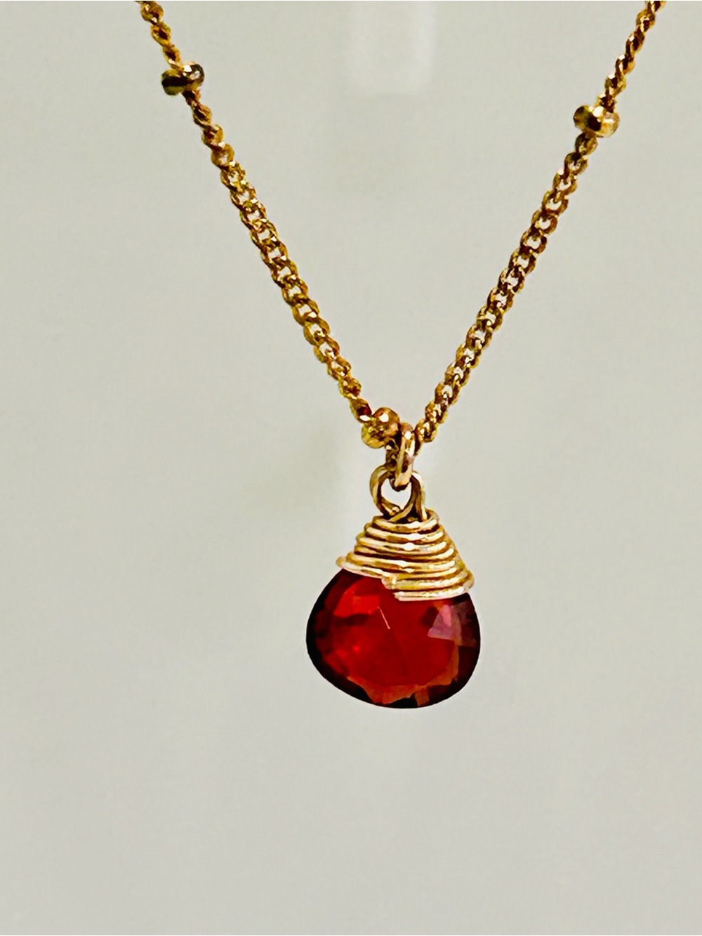 Garnet Solitaire Necklace Satellite Station Bead Chain 925 Goldtone Ring Clasp